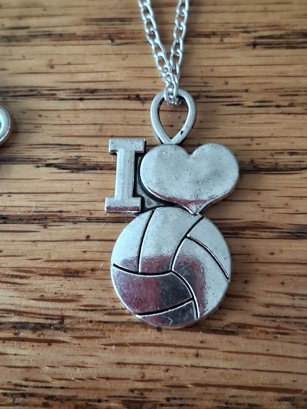 NWT "I Love Basketball Silver Pendant Necklace